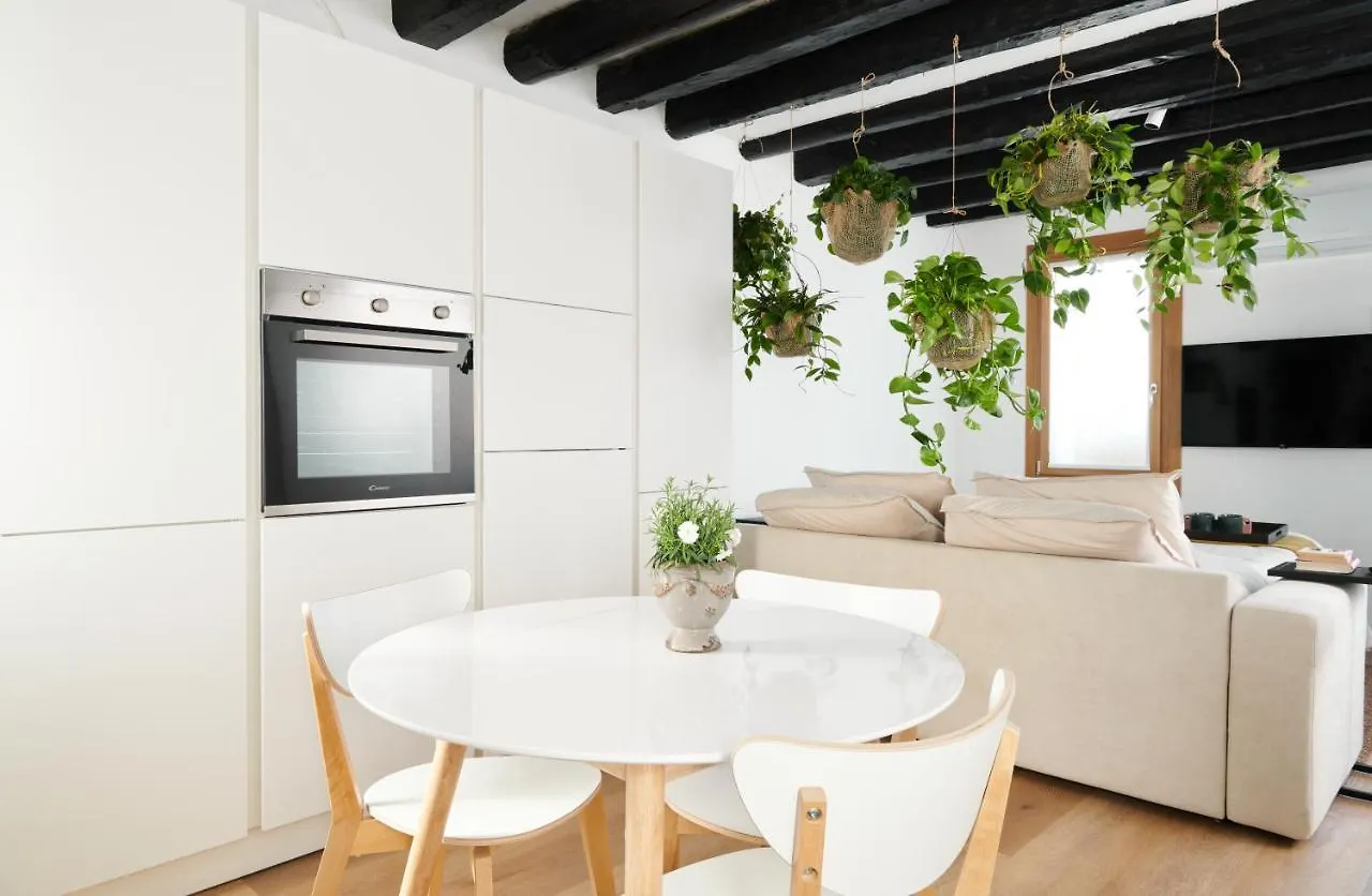 Dimore Getaway Apartments Treviso Italy